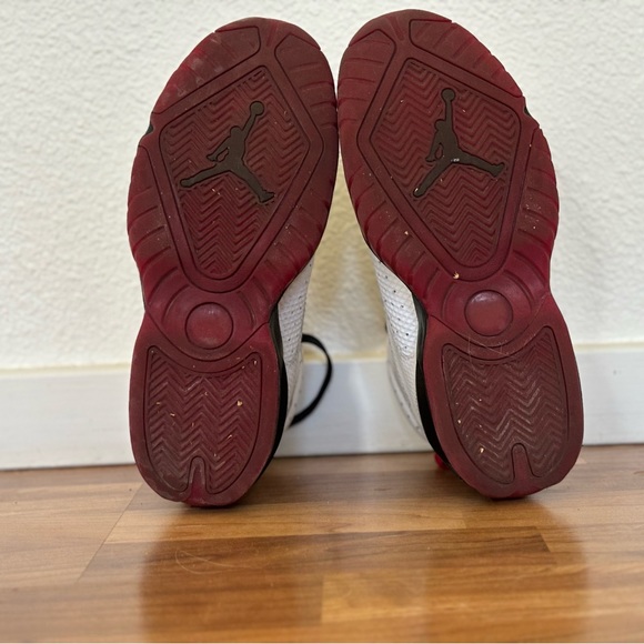 Jordan Lift Off - Picture 4 of 4